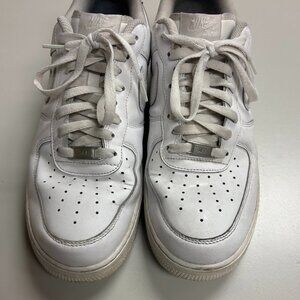Nike Air Force 1 '07 White